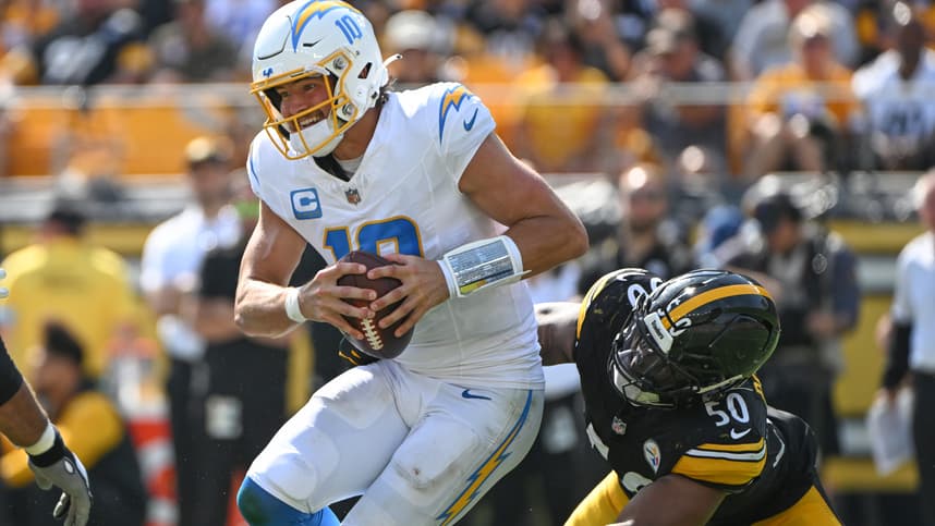 Sep 22, 2024; Pittsburgh, Pennsylvania, USA; Pittsburgh Steelers linebacker Elandon Roberts (50) sacks Los Angeles Chargers quarterback Justin Herbert (10) during the third quarter at Acrisure Stadium. Mandatory Credit: Barry Reeger-Imagn Images