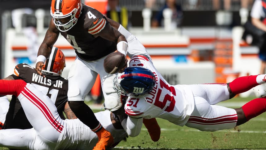 NFL: New York Giants at Cleveland Browns, azeez ojulari