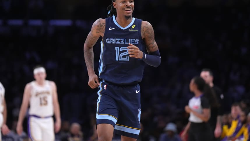 NBA: Memphis Grizzlies at Los Angeles Lakers