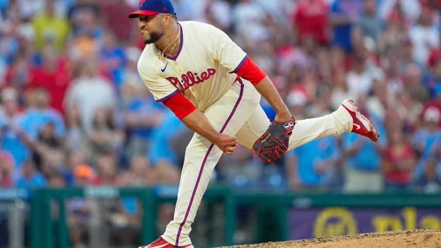 Carlos Estevez, Cubs, Phillies