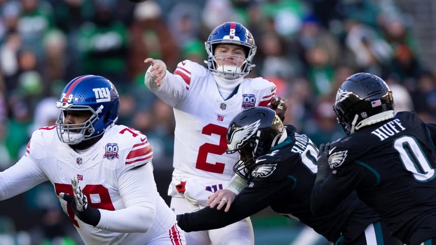 Jan 5, 2025; Philadelphia, Pennsylvania, USA; New York Giants quarterback Drew Lock (2) passes the ball against the Philadelphia Eagles fourth quarter at Lincoln Financial Field. Mandatory Credit: Bill Streicher-Imagn Images