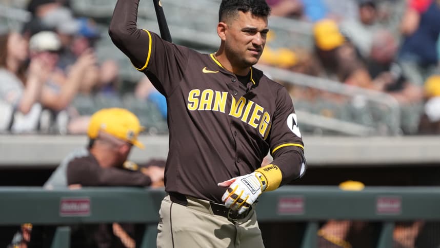 Jose Iglesias, Padres