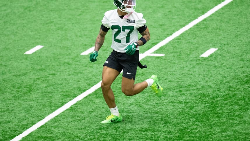 Malachi Moore, Jets