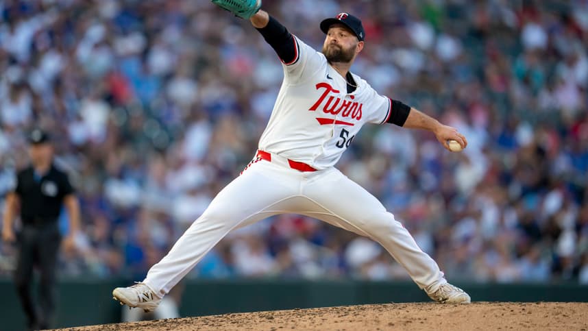 MLB: Chicago Cubs at Minnesota Twins, Danny Coulombe, mets