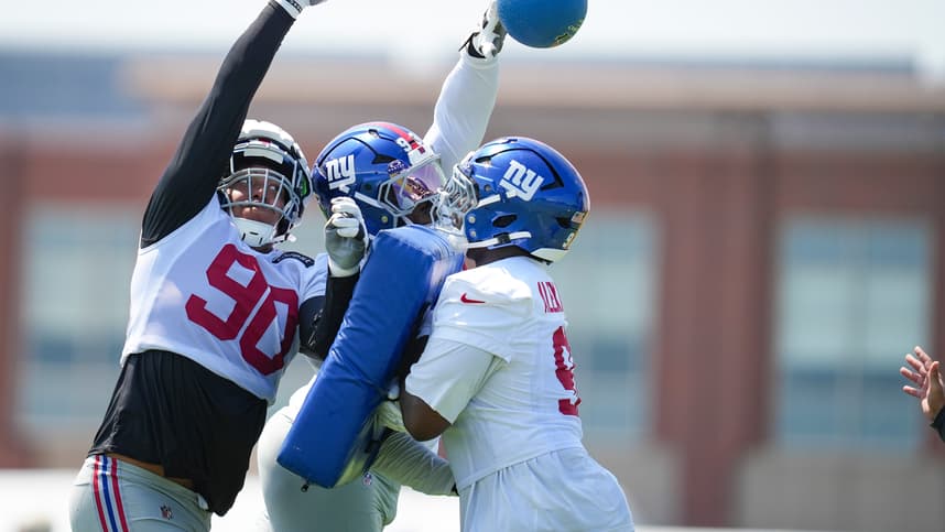 Syndication: The Record, darius alexander, new york giants