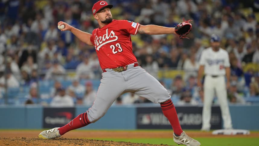 MLB: Wildcard-Cincinnati Reds at Los Angeles Dodgers