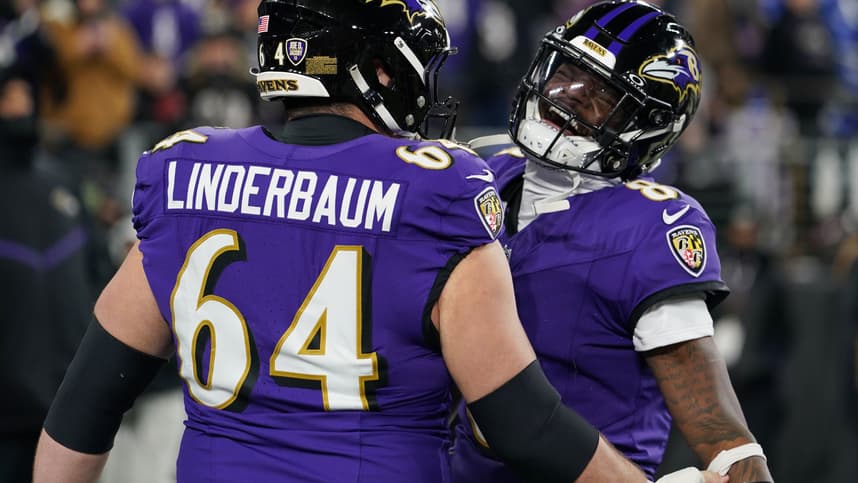 Tyler Linderbaum, giants, NFL: AFC Wild Card Round-Pittsburgh Steelers at Baltimore Ravens
