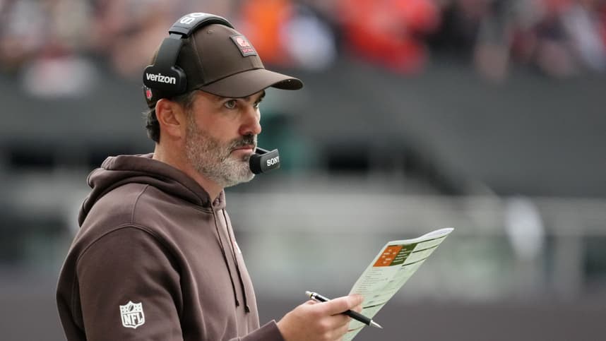 giants, Stefanski, NFL: London Games-Minnesota Vikings at Cleveland Browns