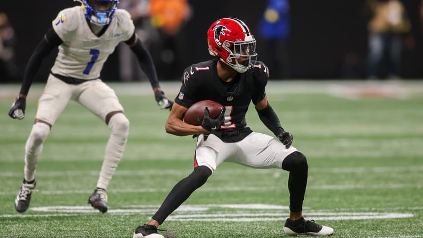 NFL: Los Angeles Rams at Atlanta Falcons, darnell mooney, new york giants