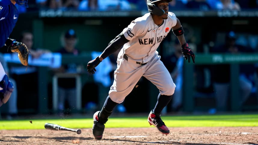 MLB: New York Yankees at Kansas City Royals