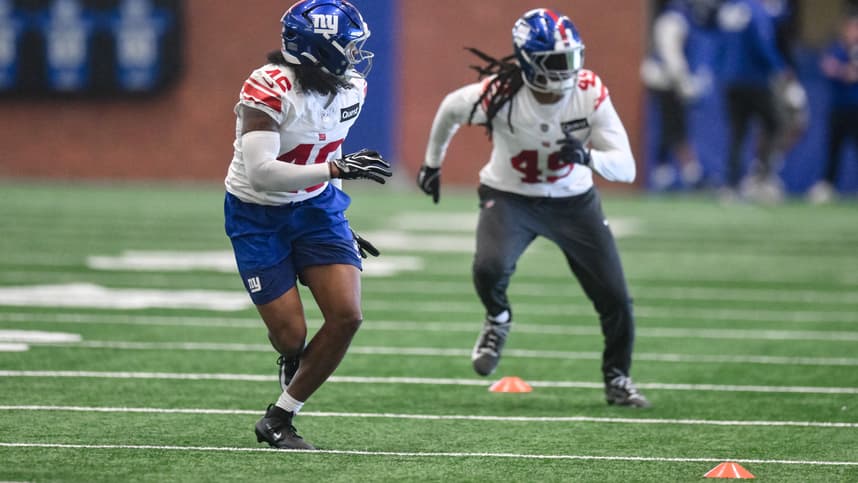 Tremaine Edmunds works through a drill during Giants OTAs