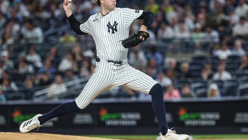 Cam Schlittler delivering a pitch for the Yankees
