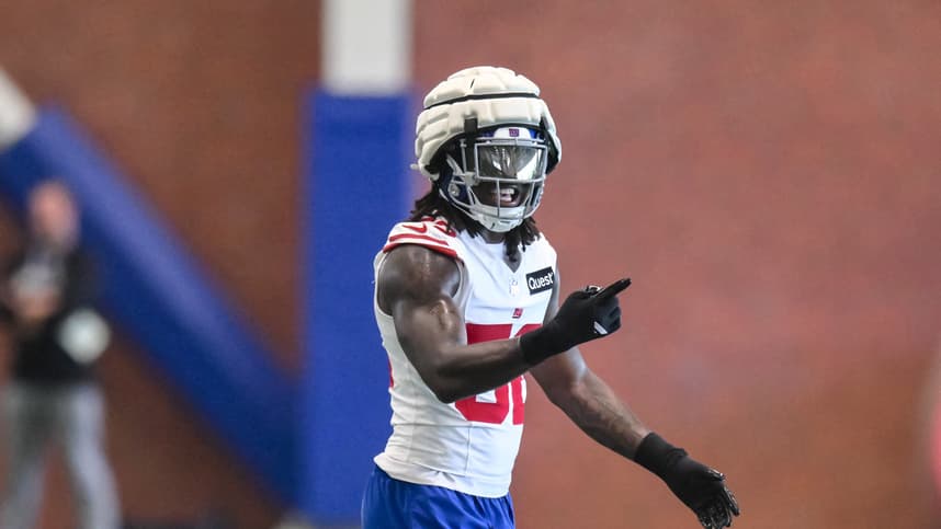 Arvell Reese works through Giants organized team activities