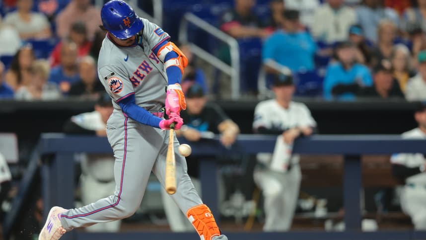 Mark Vientos hits a single for the Mets against the Marlins