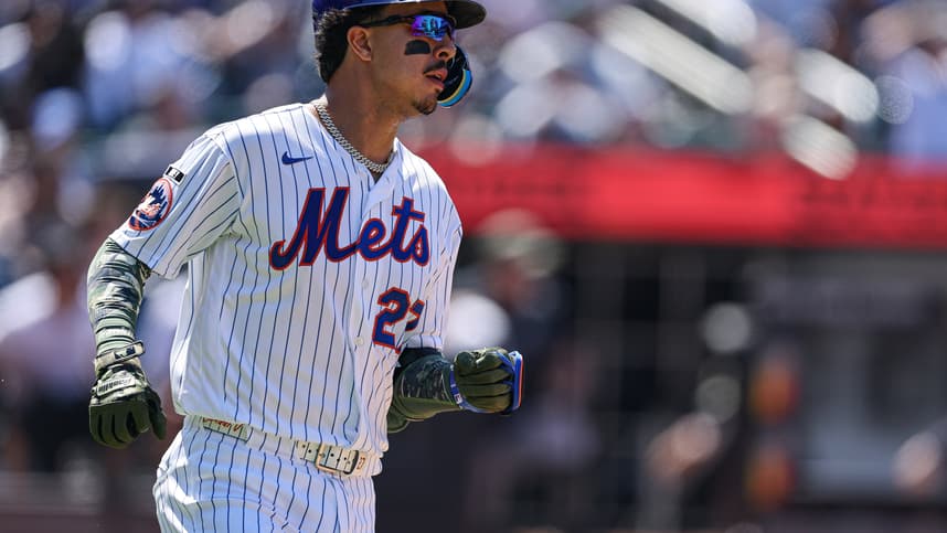 Mark Vientos plays for the Mets during the Subway Series