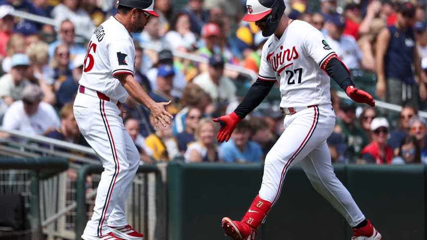 MLB: Milwaukee Brewers at Minnesota Twins