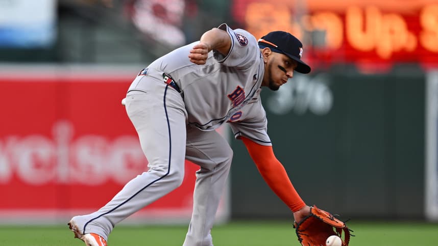 Isaac Paredes fields a ground ball for the Astros against the Orioles