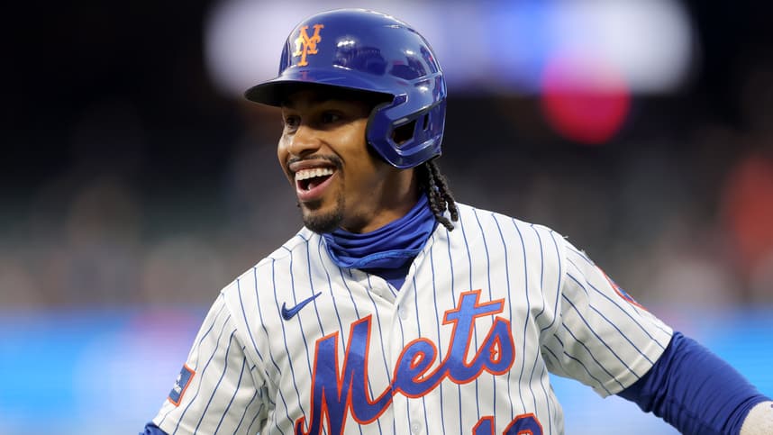 Francisco Lindor reacts after an RBI infield single for the Mets