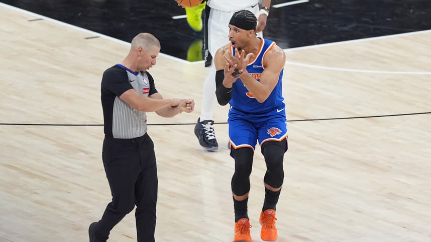 Josh Hart reacts during Knicks-Spurs NBA Finals action