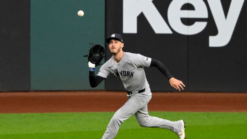 Cody Bellinger making a running catch for the Yankees