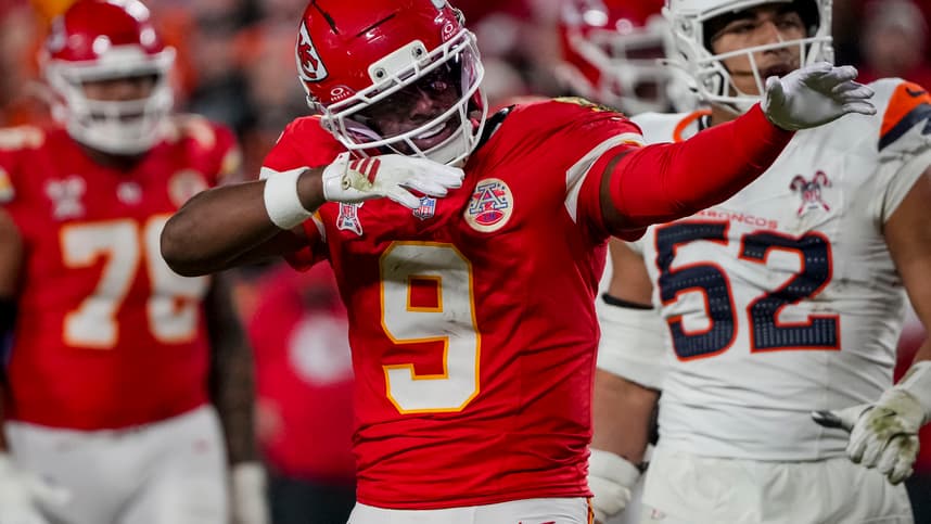 JuJu Smith-Schuster runs a route for Kansas City