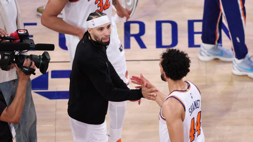 Jose Alvarado celebrating with the Knicks