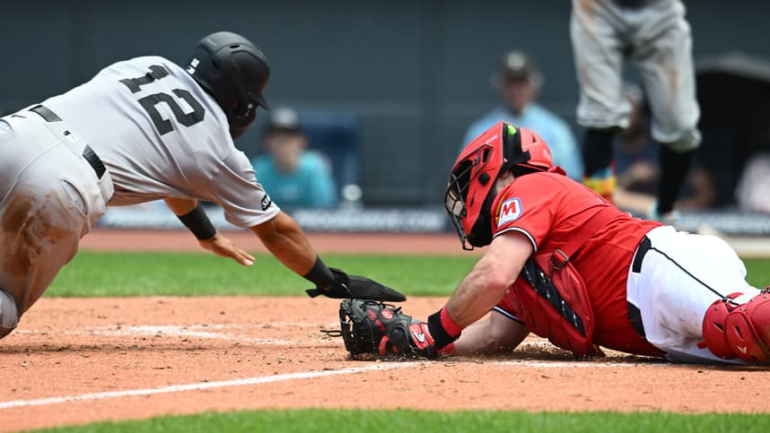 Trent Grisham playing center field for the Yankees