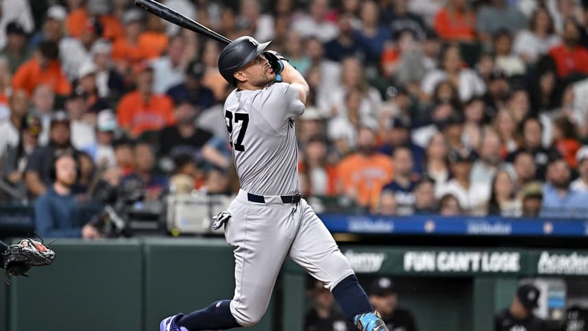 Giancarlo Stanton running for the Yankees
