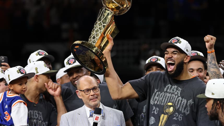 Karl-Anthony Towns playing in the Knicks Finals run
