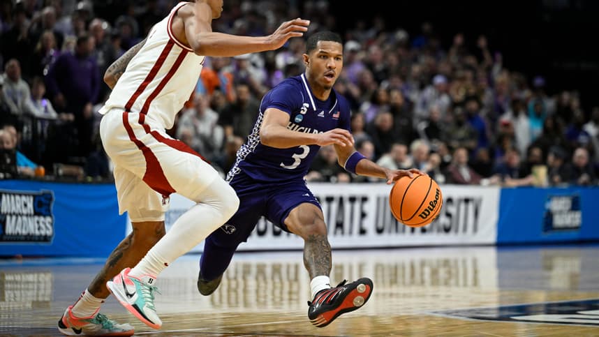 Meleek Thomas defending as a Knicks draft target