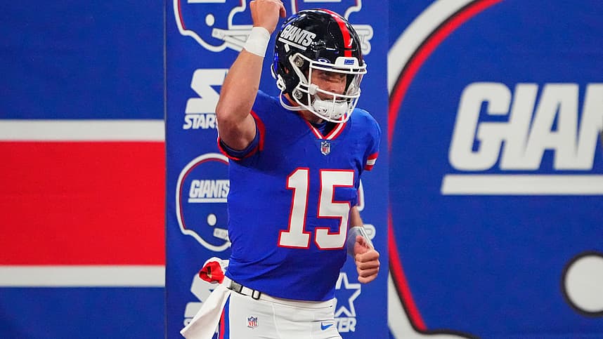 New York Giants quarterback Tommy DeVito (15) reacts before the game against the Green Bay Packers at MetLife Stadium