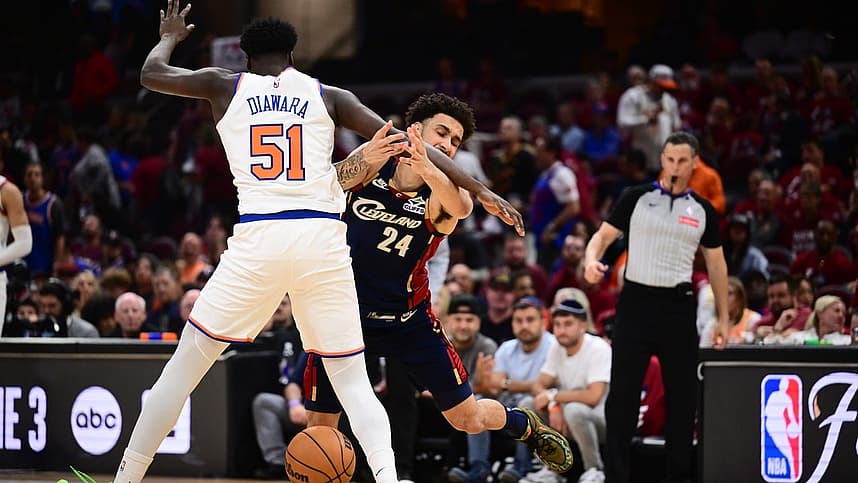 Mohamed Diawara defending during a Knicks playoff game