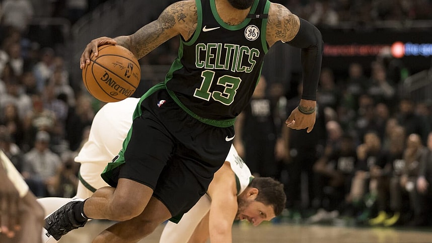 New York Knicks sign Marcus Morris.