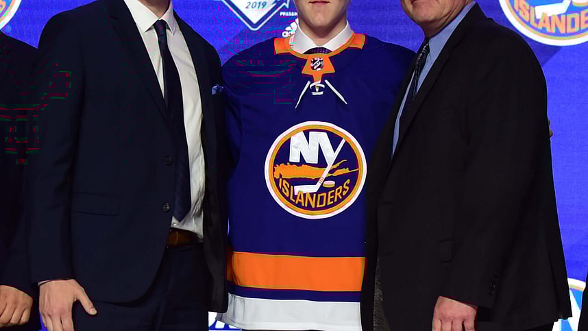 New York Islanders, Simon Holmstrom