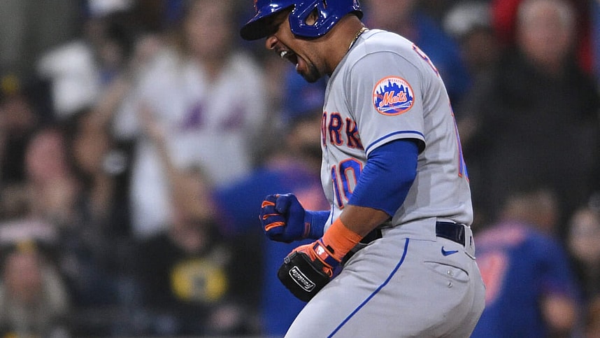 Eduardo Escobar, mets