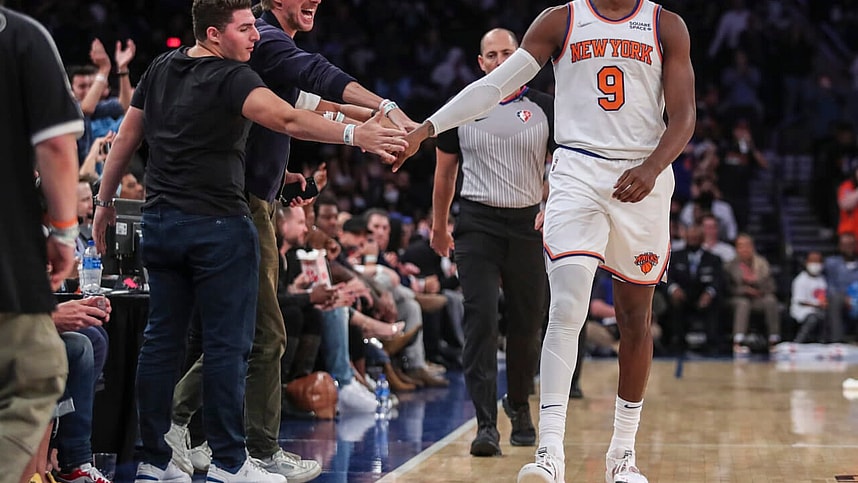 Knicks courtside seats, RJ Barrett-