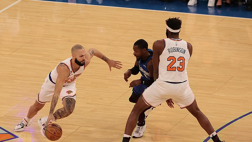 Evan Fournier, Mitchell Robinson, New York Knicks