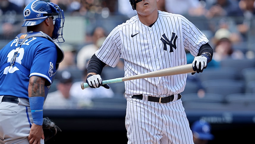 mlb: kansas city royals at new york yankees, anthony rizzo