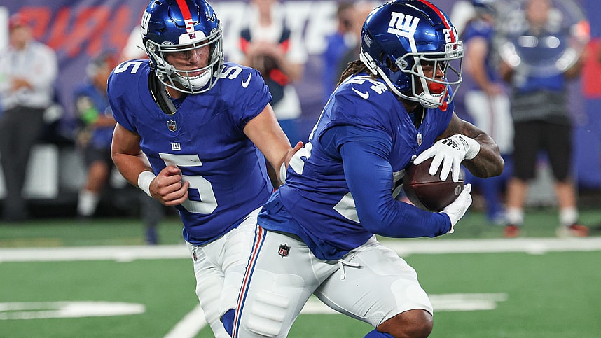 nfl: preseason-carolina panthers at new york giants, james robinson