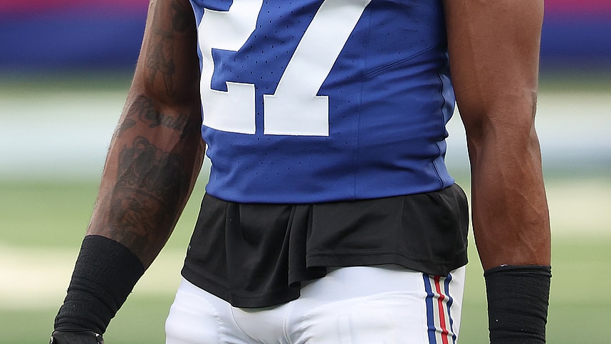 New York Giants safety Jason Pinnock (27) looks on during warm ups before the game against the Carolina Panthers at MetLife Stadium