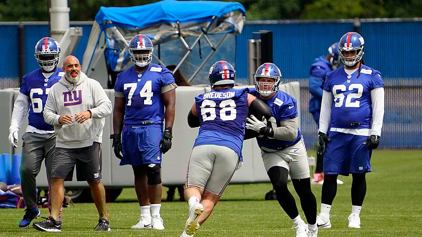 New York Giants guard Ben Bredeson (68), center J.C. Hassenauer (63) and the offensive line on day two of mandatory minicamp at the Giants training center on Wednesday, June 14, 2023, in East Rutherford.