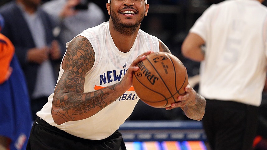 New York Knicks small forward Carmelo Anthony (7) warms up before a game against the Miami Heat at Madison Square Garden