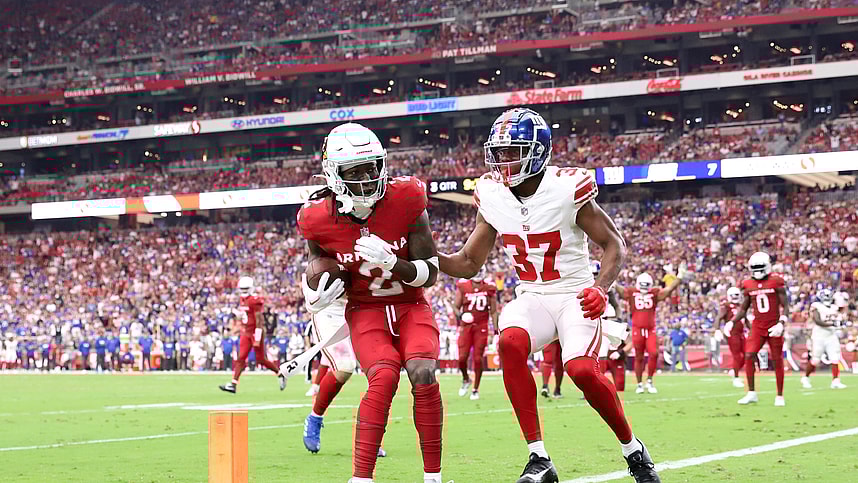 Arizona Cardinals wide receiver Marquise Brown (2) catches a touchdown pass against New York Giants cornerback Tre Hawkins III (37) during the second half at State Farm Stadium