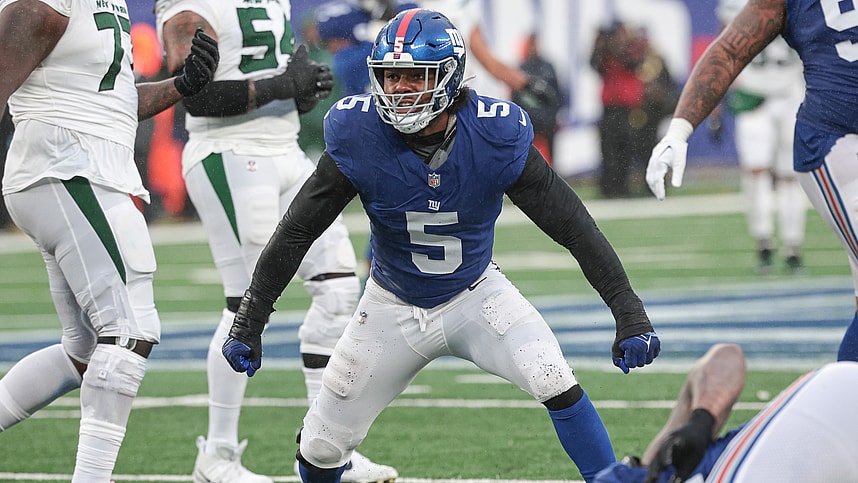 New York Giants linebacker Kayvon Thibodeaux (5) reacts after sacking New York Jets quarterback Zach Wilson (2) during the second half at MetLife Stadium