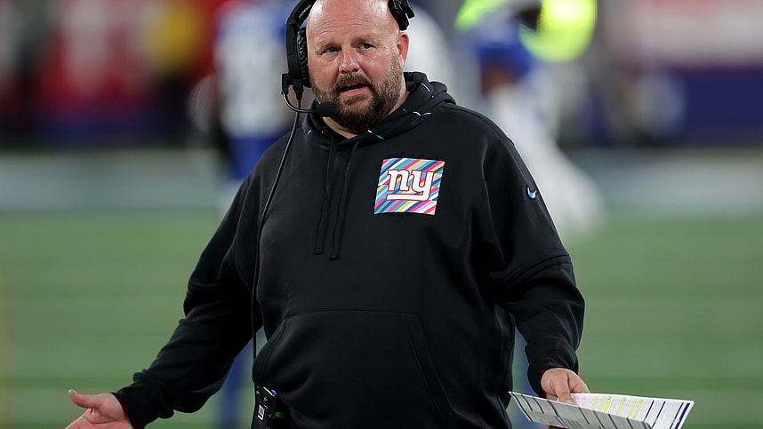 New York Giants head coach Brian Daboll reacts during the fourth quarter against the Seattle Seahawks at MetLife Stadium