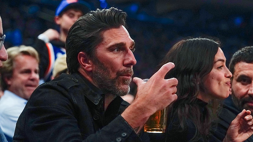 Former New York Rangers goalie Henrik Lundqvist watches the game during the first half between the Los Angeles Clippers and New York Knicks at Madison Square Garden