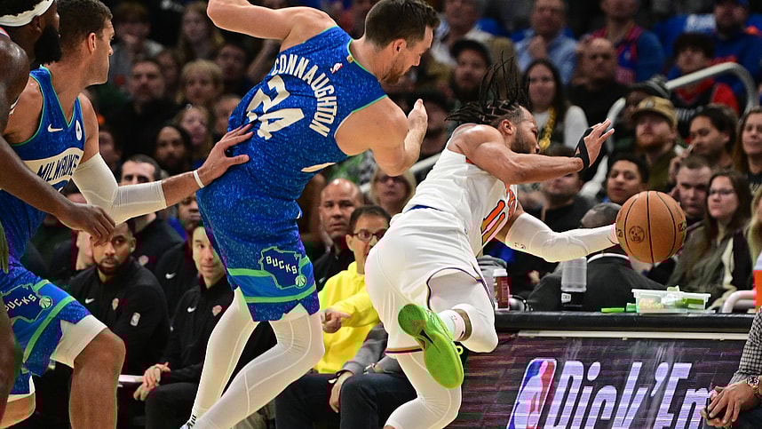 NBA: New York Knicks at Milwaukee Bucks