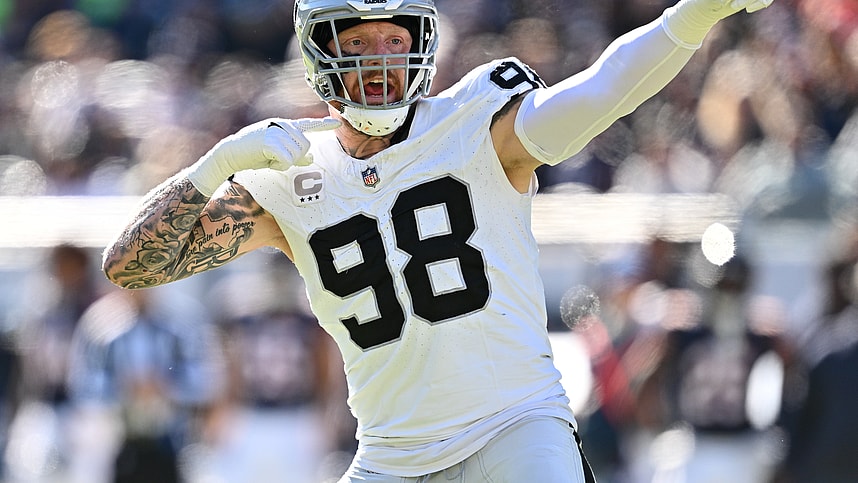 Las Vegas Raiders defensive end Maxx Crosby, Giants