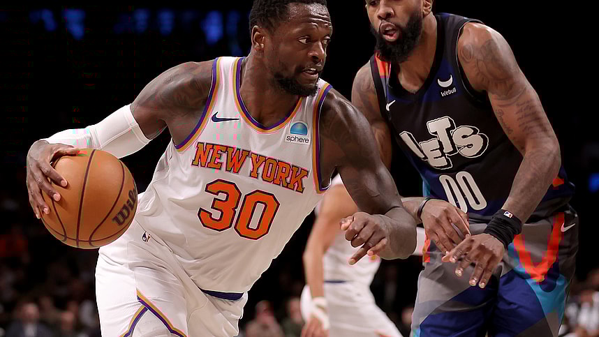New York Knicks forward Julius Randle (30) drives to the basket against Brooklyn Nets forward Royce O'Neale (00) during the second quarter at Barclays Center