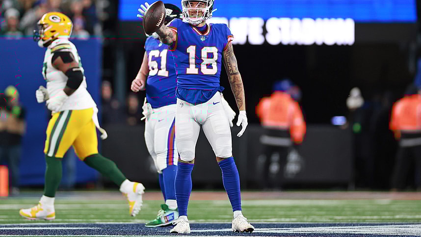 New York Giants wide receiver Isaiah Hodgins (18) reacts during the second quarter against the Green Bay Packers at MetLife Stadium